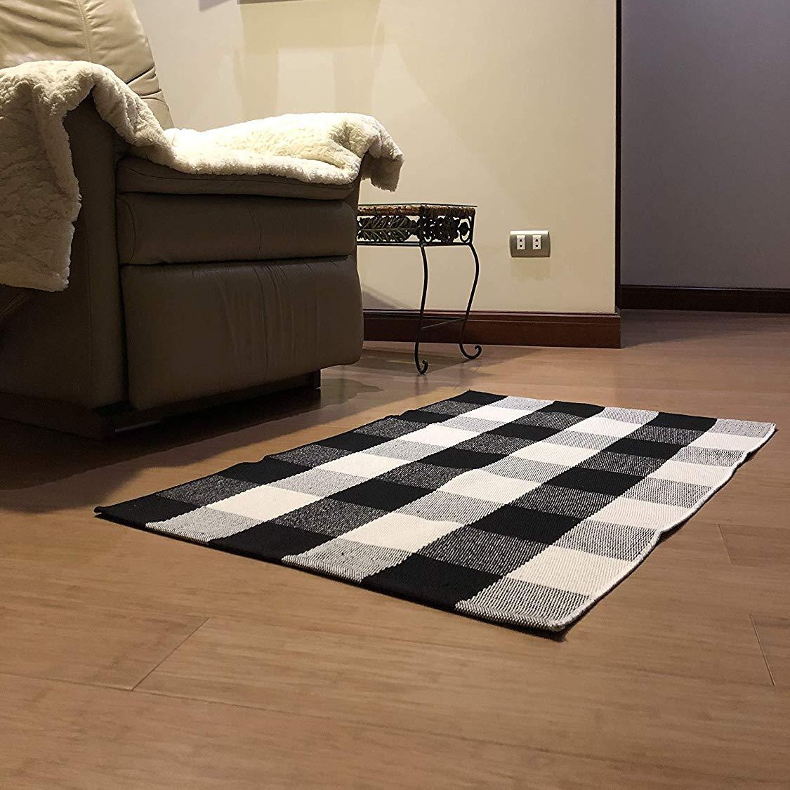 흑백 격자 무늬