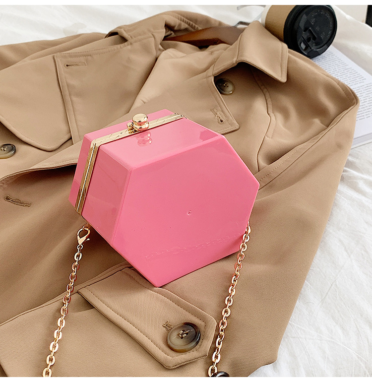 Fashion Solid Color Metal Chain Bag display picture 1