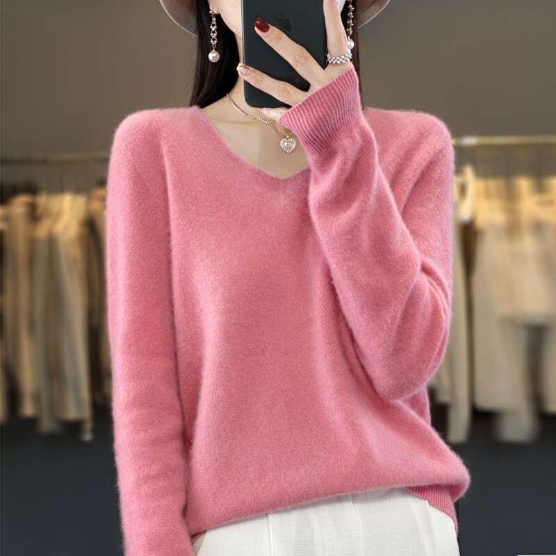 First-Line Garment 100 Wool Knitwear Women's V-Neck Autumn and Winter New Solid Color Loose All-Match Wool Loose Base Shirt