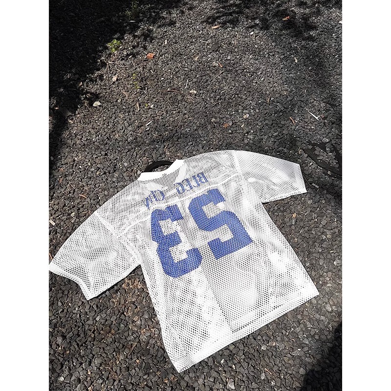 Mesh Letter Print V-neck Short-sleeve T-shirt, Summer Hollow-out Cropped Jersey, Loose-fitting Top For Men And Women,_viptrois.com