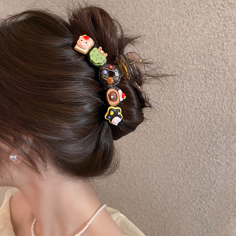 女性向けの楽しいクッキーの大きなクリップ、ニッチで多用途な新しいサメクリップ、後頭部のヘアクリップ、高級ヘアアクセサリー|undefined