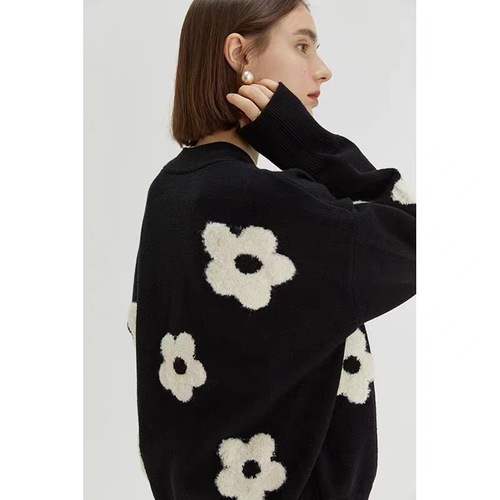 European and American autumn new style V-neck three-dimensional floral lazy slimming floral knit cardigan sweater coat for women
