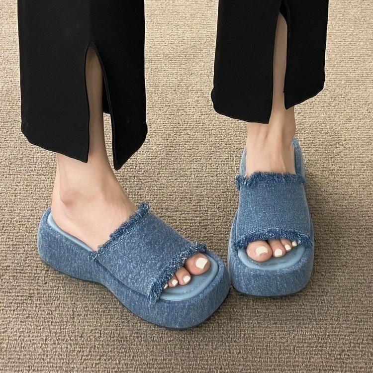 Niche simple denim fashion platform thick-soled wedge sandals for women 2023 new open-toe temperament beach slippers_voghion.com