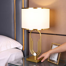 轻奢卧室床头灯现代简约网红式家用奢华台灯北欧创意温馨浪漫欧式