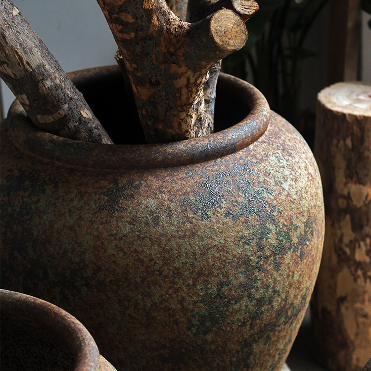 Jingdezhen Retro Nostalgic Ceramic Large Round Jar Vase for Homestay, Club, Hotel, Restaurant Decoration, Rustic Ceramic Floor-Standing Ornament Jingdezhen Retro Nostalgic Ceramic Large Round Jar Vase for Homestay, Club, Hotel, Restaurant Decoration, Rustic Ceramic Floor-Standing Ornament