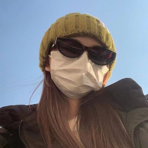 2024 European and American cat-eye sunglasses for women, women's high-end face-showing small anti-UV sunscreen men's polarized sunglasses