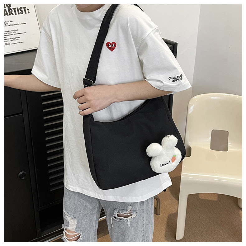 "2024 Autumn New Style Japanese sweet and fashionable single-shoulder bag, simple and cute crossbody bag, one-piece consignment. undefined