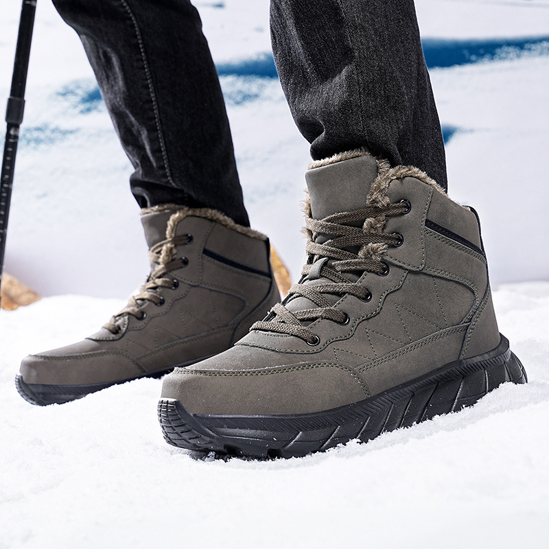 Botas de nieve transfronterizas de gran tamaño para hombres con terciopelo grueso antideslizante impermeable invierno calentado para hombres zapatos de algodón al aire libre del noreste