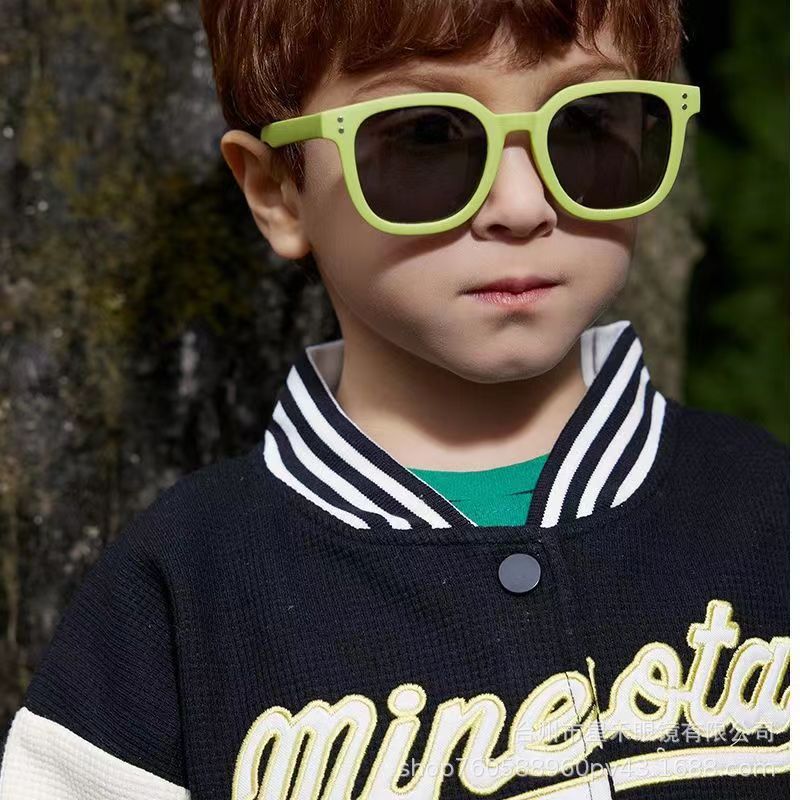 Children's sunglasses for boys and girls, cute, fashionable and trendy baby sunglasses x8351