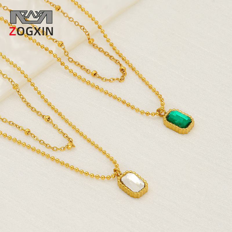 Europa y los Estados Unidos nuevo retro esmeralda zircon titanio colgante de acero inoxidable temperamento de alta calidad collar de doble capa de mujer