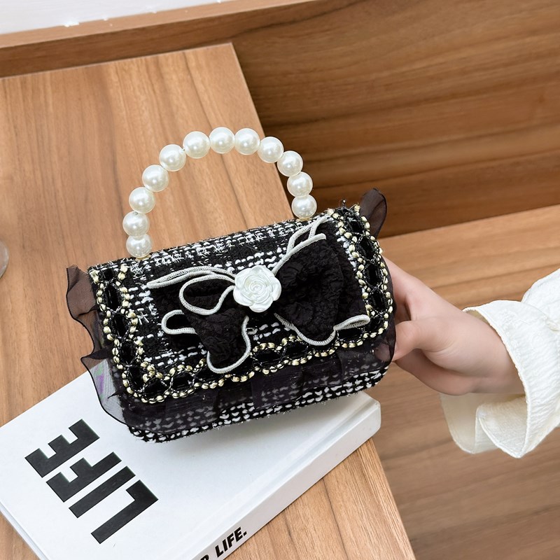 2025 nuevo estilo coreano de viento de fragancia mini niñas princesa de perlas portátil hombro único accesorios bolsos para niñas
