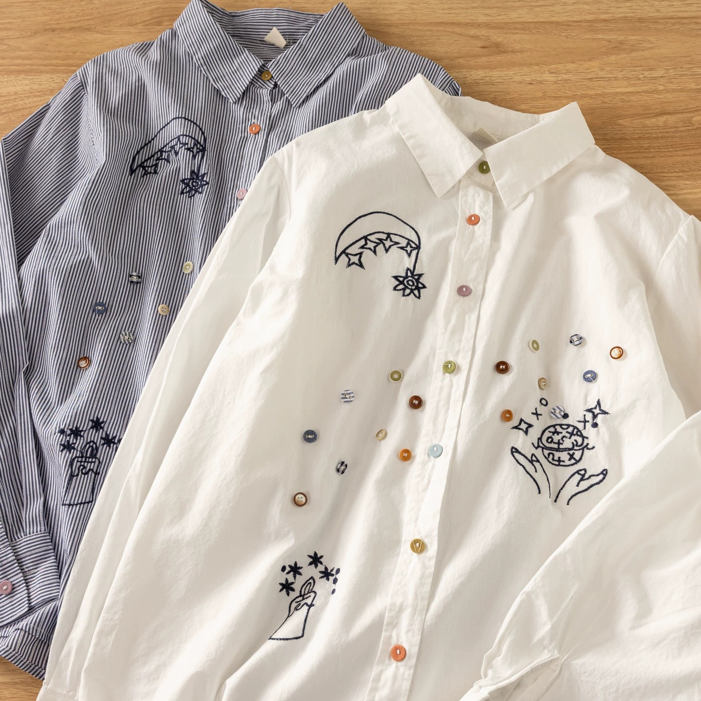 设计感小众彩色扣子刺绣翻领长袖衬衫女春秋季新款森系文艺上衣