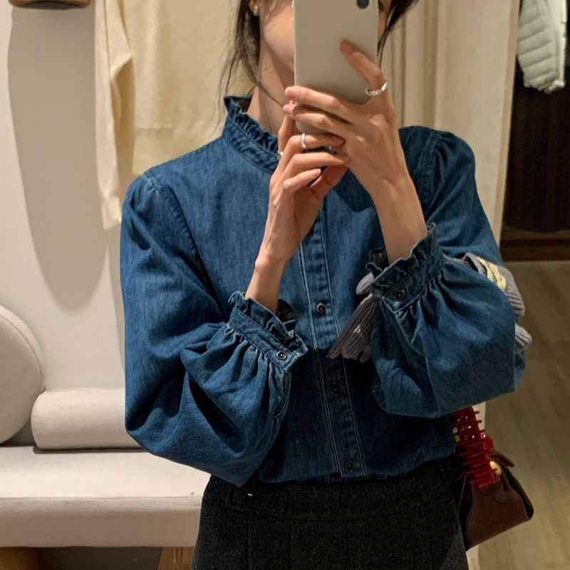 Korean-Style Exquisite Lace Collar Brushed Denim Shirt for Women, Unique Design Long-Sleeve Shirt, New Spring 2026 Collection