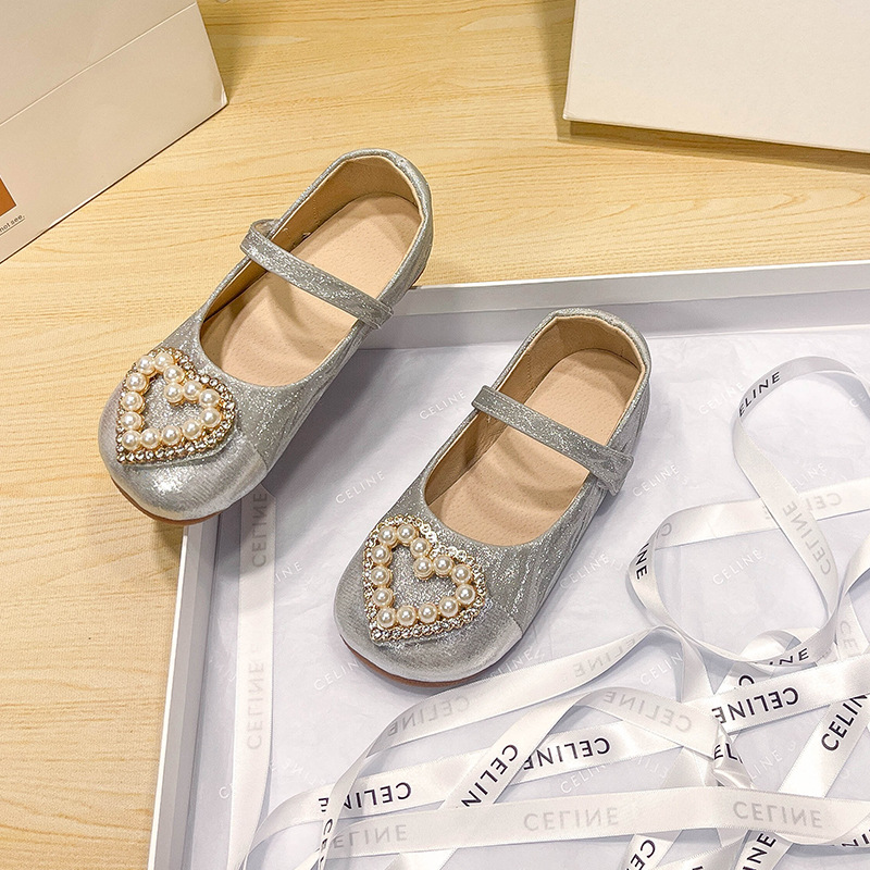 Girls' Princess Shoes 2025 Spring and Autumn New Stylish Internet Celebrity Baby Children's Leather Shoes Flat Little Girls' Performance Single Shoes