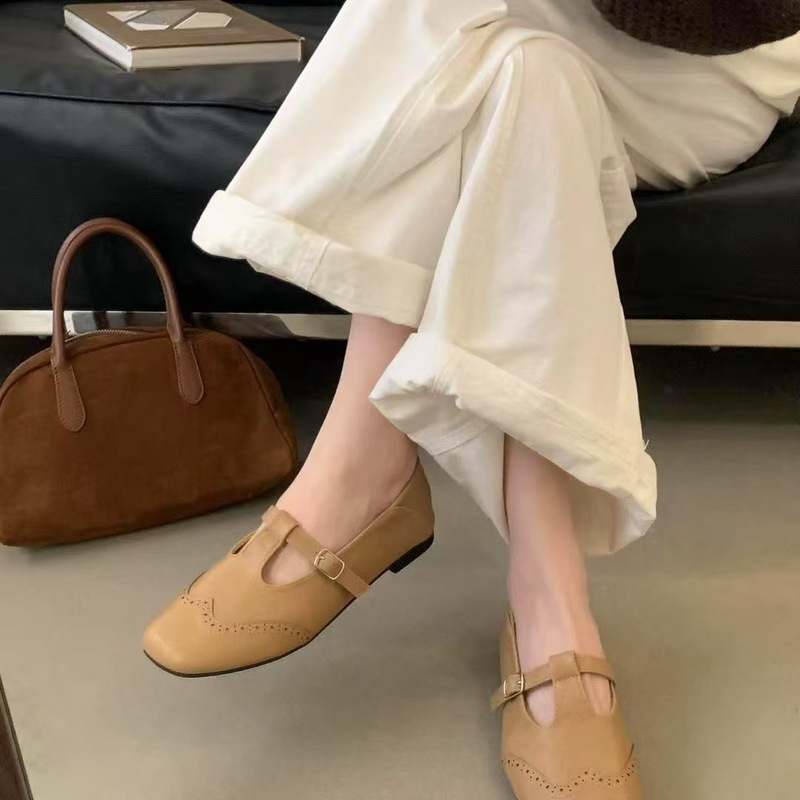晚晚风小众黑色平底玛丽珍鞋女2025新款气质配裙子晚晚通勤小皮鞋|undefined