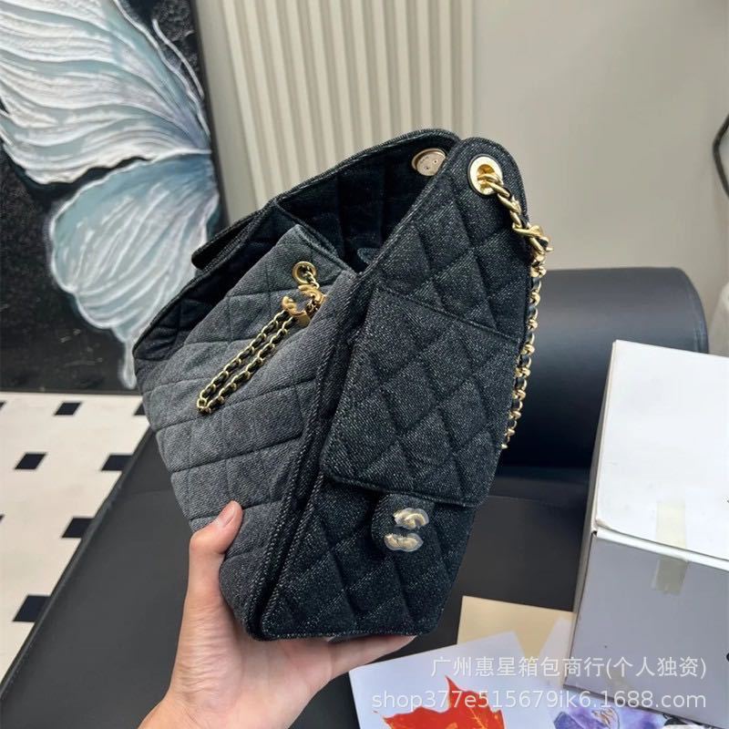 Cross-border Wholesale 25C Hippie HOBO Genuine Leather Quilted Chain Bag Drawstring Bucket Bag Underarm Bag Shoulder Bag for Women - Thumbnail 8