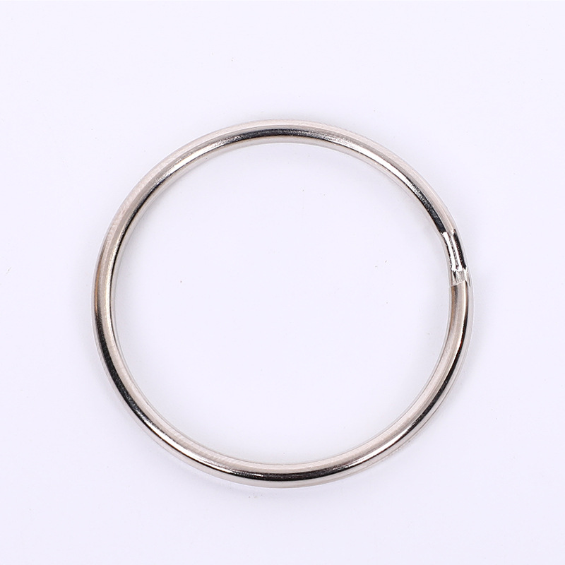 Inventario mayorista de alta calidad anillo de llavero de metal multi-especificación colgante anillo de apertura llavero accesorios llavero