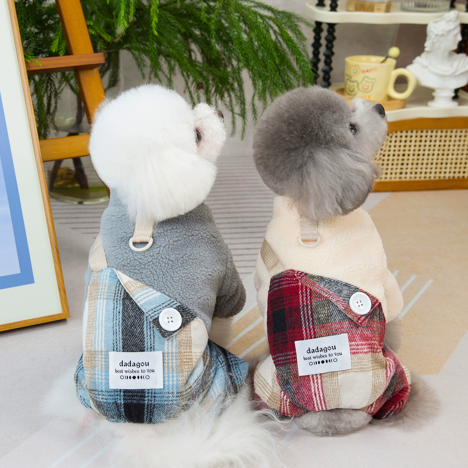 Одежда для домашних животных, бархатная и утолщая, европейская и американская мода Tedi Bear Зимняя теплая хлопчатобумажная одежда 24 клетчатые четырехногие брюки фабрика