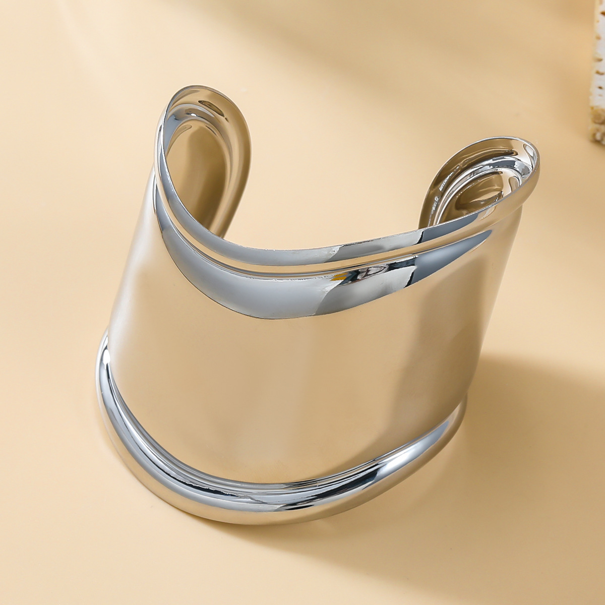 Trendy cuff armband van metaallegering voor dames_voghion.com