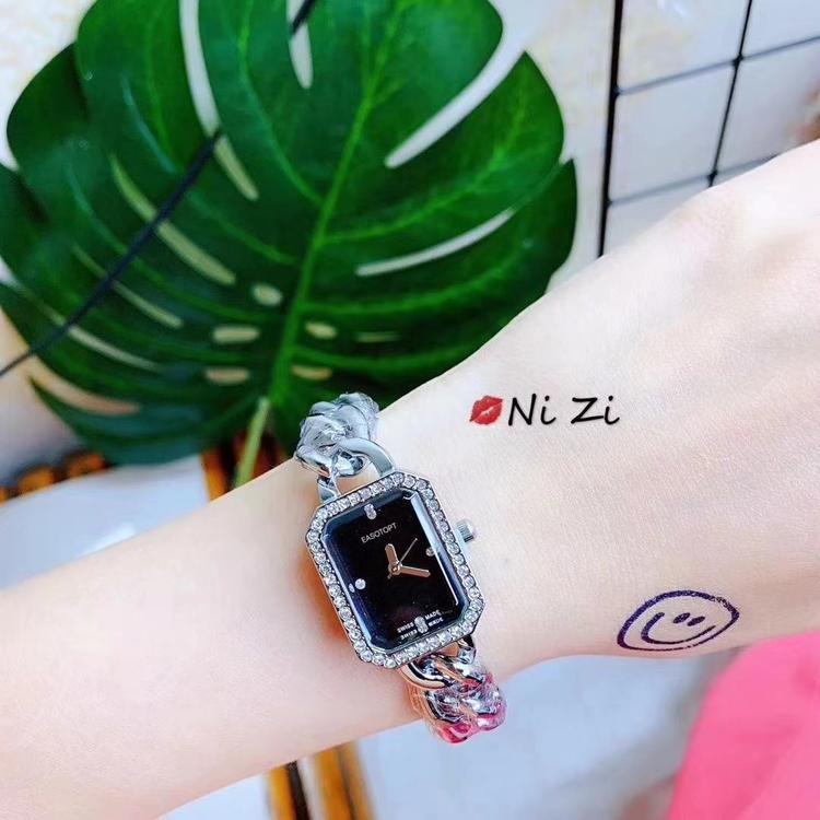 Chain silver and black