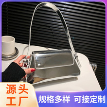 �羳�¿����б���Ů�r����Ƥ����Ů���|������߼���Ҹ�μ��