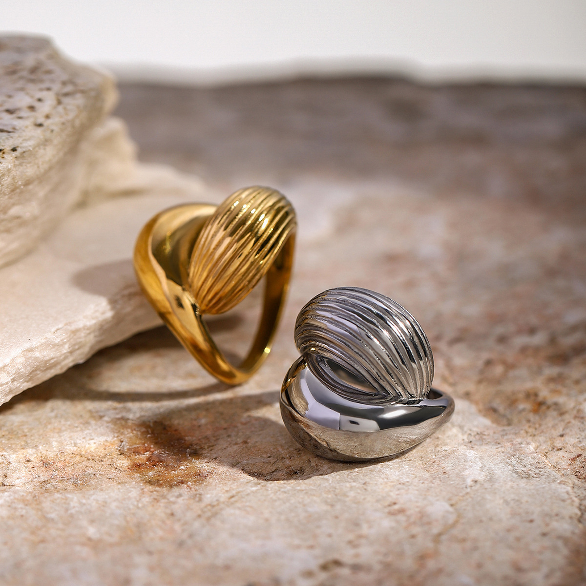 Ins18k Gold Stainless Steel Drop Ring Extremely European and American Simple Cold Wind Striped Drop Staggered Ring Ring_voghion.com