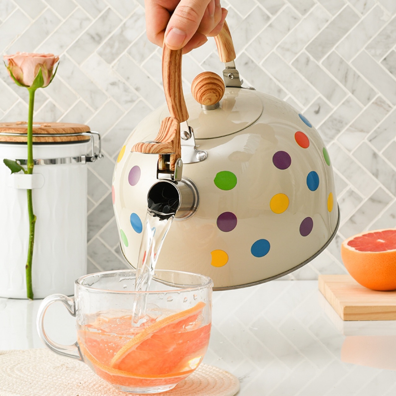 Transfronterizos nuevos hervidores de acero inoxidable punto de onda de color hervidor de agua Amazon nuevos utensilios de cocina silbato hervidor