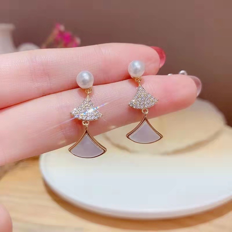 F265103B1F1A74CDE28AA41519BBCB