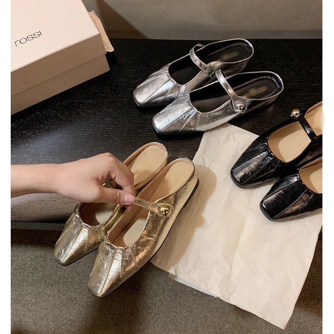 Grape Mom's Same Style, Two Versions ~ French Buckle Strap Pleated Closed-Toe Slip-On Genuine Leather Shoes for Women and Elderly Ladies