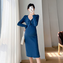 韩国孕妇秋冬设计感针织V领长袖连衣裙内搭打底毛衣修身性感长裙