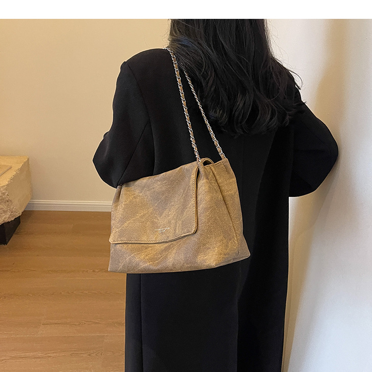 Autumn and winter retro large-capacity denim bag for women 2024 new style versatile chain shoulder bag casual large bag_voghion.com
