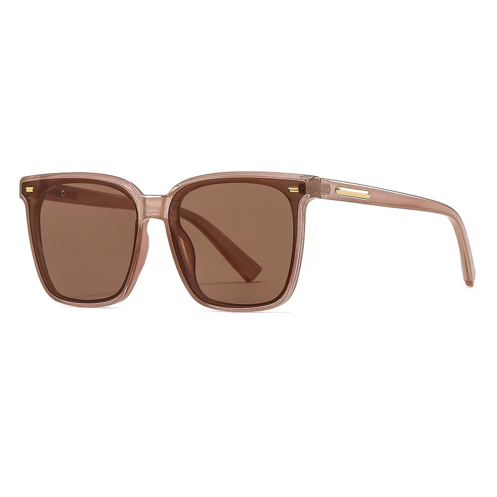 Brown [metal hinge]