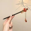 8# three-leaf red bead tassel hairpin (about 18cm)