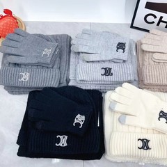 新型韓国版秋冬ニット毛糸保温高品質帽子マフラー手袋三点セットメーカー卸価格