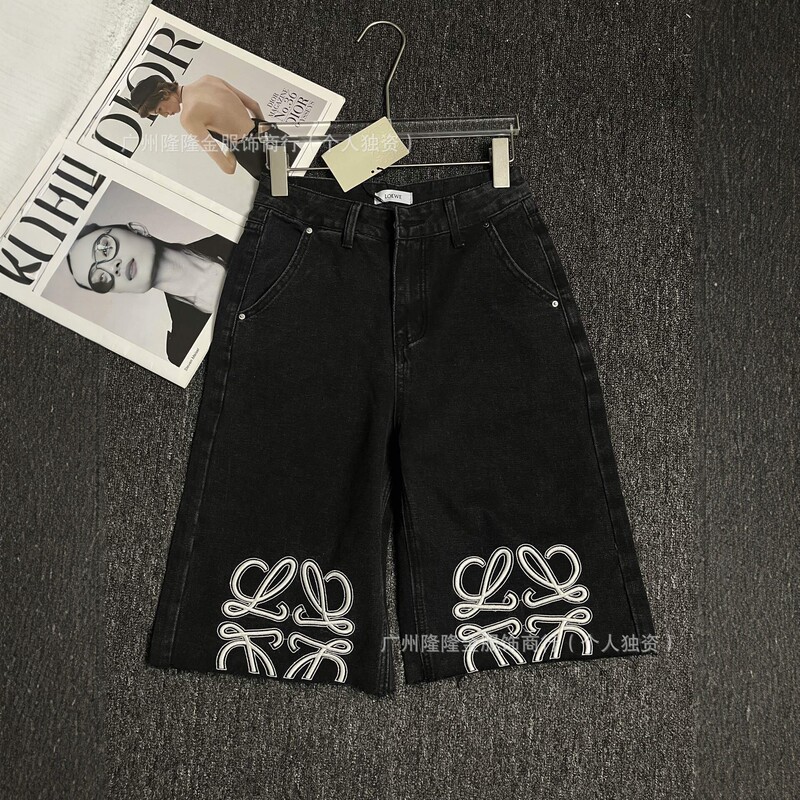 2026 New High-Waisted Wide-Leg Denim Shorts for Women with Embroidered Letters, Slimming, Versatile, and Fashionable Denim Shorts 2026 New High-Waisted Wide-Leg Denim Shorts for Women with Embroidered Letters, Slimming, Versatile, and Fashionable Denim Shorts
