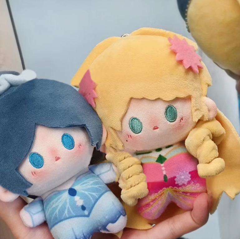 アニメ「葉洛麗」エルフキャラクターグッズ 10cm 氷のプリンセス リングプリンセス ぬいぐるみ バックパックチャーム|undefined