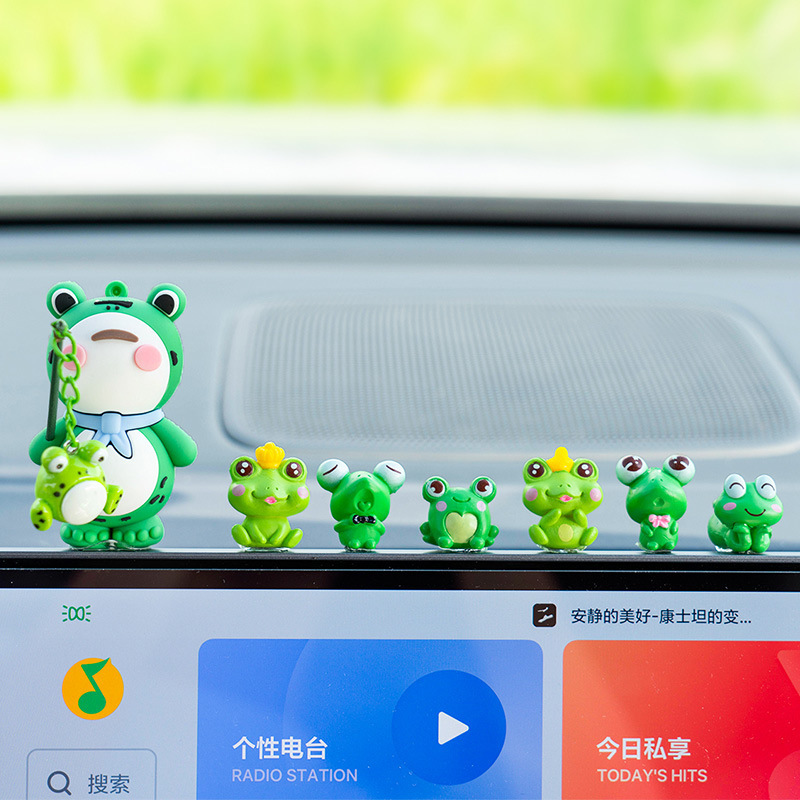 2023 celebridades de Internet nuevas decoraciones para automóviles, adornos de rana solitaria para automóviles, suministros para automóviles, consola central, linda descompresión