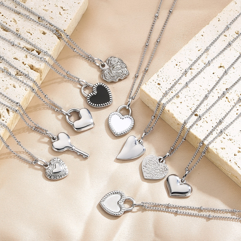 304 Stainless Steel Pendant Material PVD Coated 18K Gold Plated Heart Shape Titanium Steel Simple Style Waterproof Non Tarnish Titanium Steel Pendant Necklace