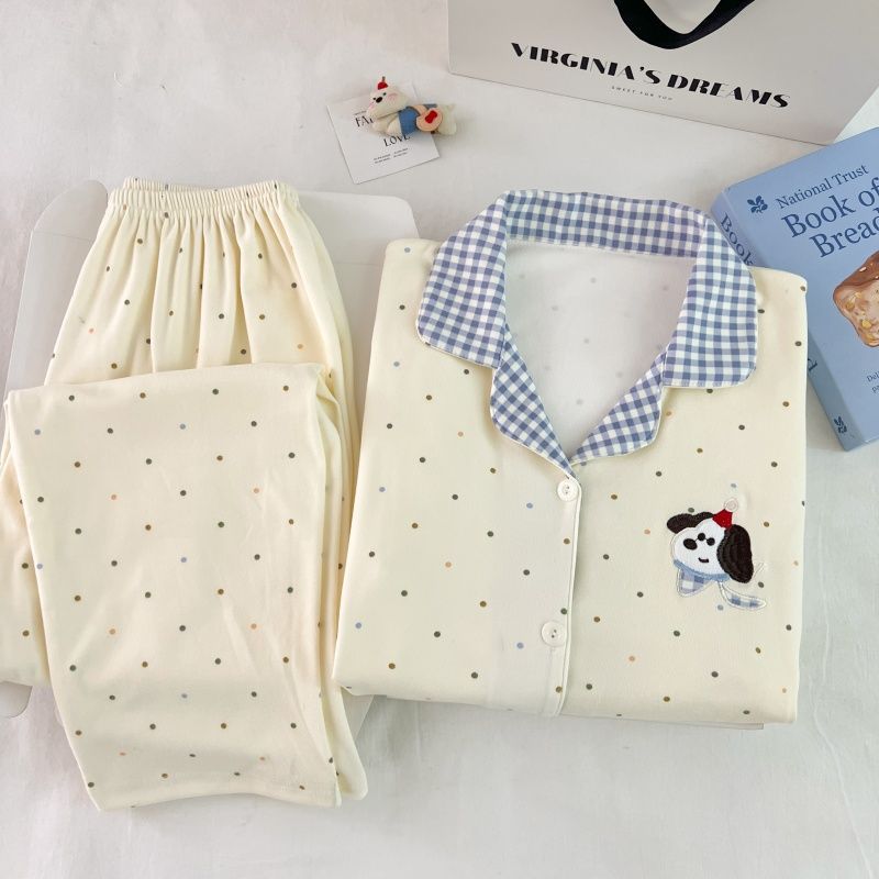 Al por mayor transfronterizo invierno nuevo pijama de mujer de terciopelo caliente mangas largas cardigans con la solapa simple ropa de hogar de alta calidad