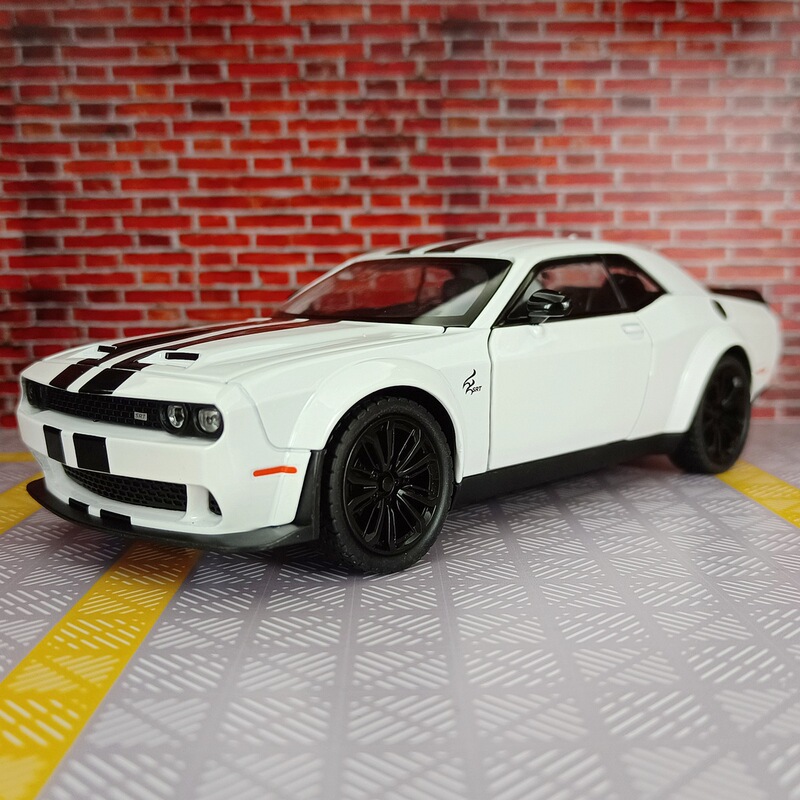 Jiaye VB24375 Simulation Hellcat SRT Alloy Car Model Ornaments Challenger Acousto-Optic Huili Toy Car Jiaye VB24375 Simulation Hellcat SRT Alloy Car Model Ornaments Challenger Acousto-Optic Huili Toy Car