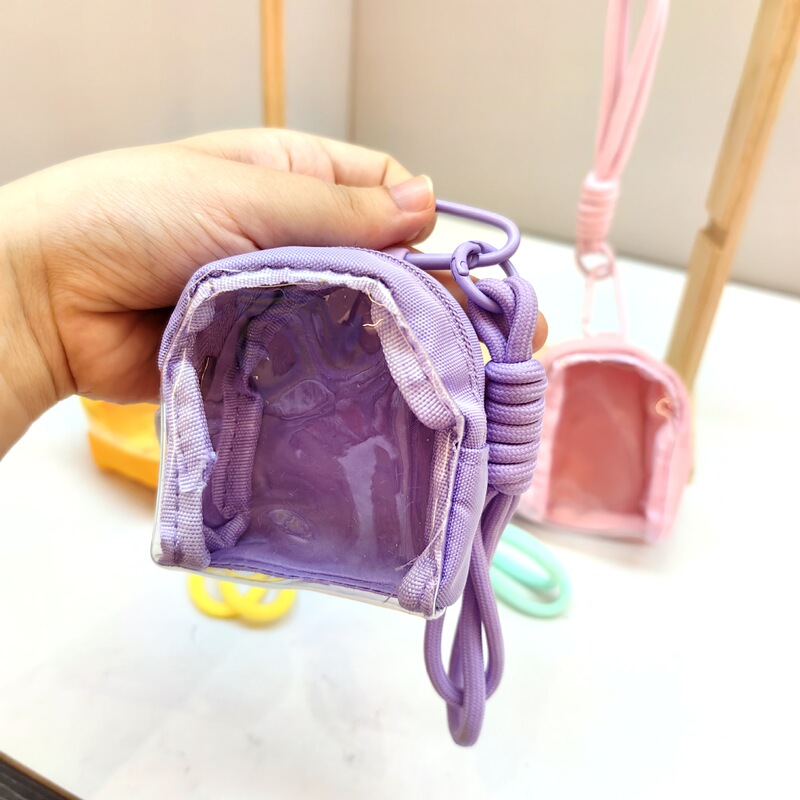 新しいキーホルダーペンダントバッグ、厚くて透明度の高い人形のお出かけバッグ、ショルダーバッグ、キャンディー接着剤ウォーキングバッグ卸売|undefined