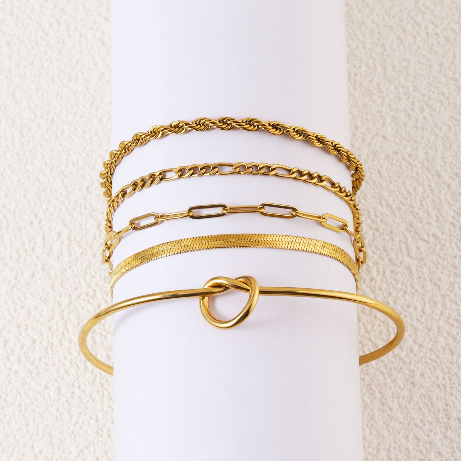 10g Weight PVD Coated Gold Plating Process Real Gold Plated Plating Material Bracelets, Chain Bracelet Classification 304 Stainless Steel Chain Material Twisted Rope Chain, snake chain Chain Type 1 Piece Quantity Daily Occasion 304 Stainless Steel Material Solid Color Pattern All Seasons Season Women's Gender Plating Design Simple Style Style Simple Style Solid Color 304 Stainless Steel 18K Gold Plated Twisted Rope Chain Snake Chain Bracelets Chain Bracelet In Bulk 13
