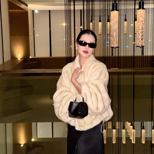 ˹�������W �o�����X�L ���η�Ƥ�ݺ��s���|�@�ݶ̿�����Ů��