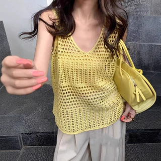 夏季新款韩版设计感镂空吊带罩衫宽松小众纯欲风显瘦针织马甲上衣