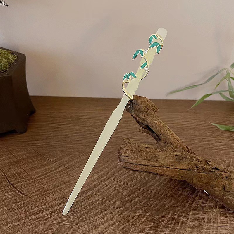 Green bamboo summer Chinese hairpin