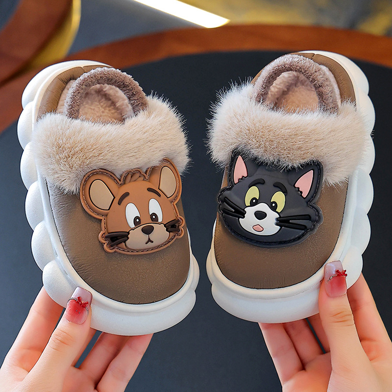 Children's cotton slippers, autumn and winter collection, featuring cat and mouse designs, waterproof leather upper, suitable for boys and girls, indoor use, and designed to keep little feet warm