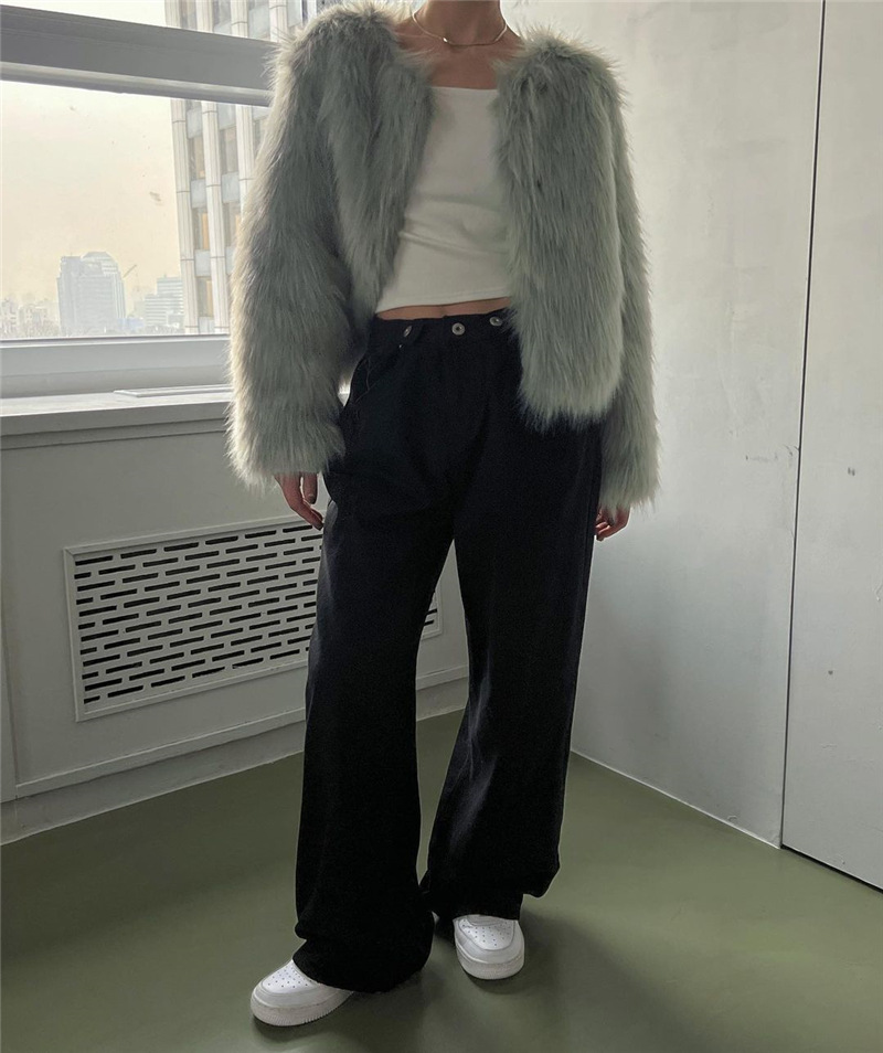 Damen Kurzmantel Aus Kunstfell In Taillierter Passform Elegant_voghion.com