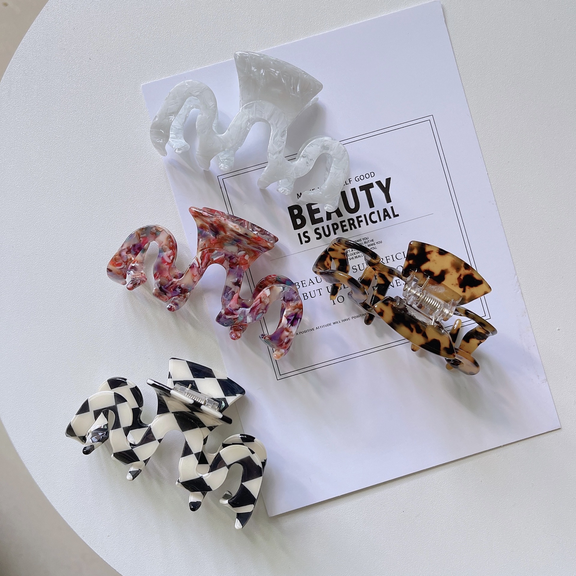 20g Weight Fashion Geometric Acetic Acid Sheets Hollow Out Hair Claws