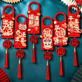 收纳盒;衣钩/挂钩;清洁球/刷