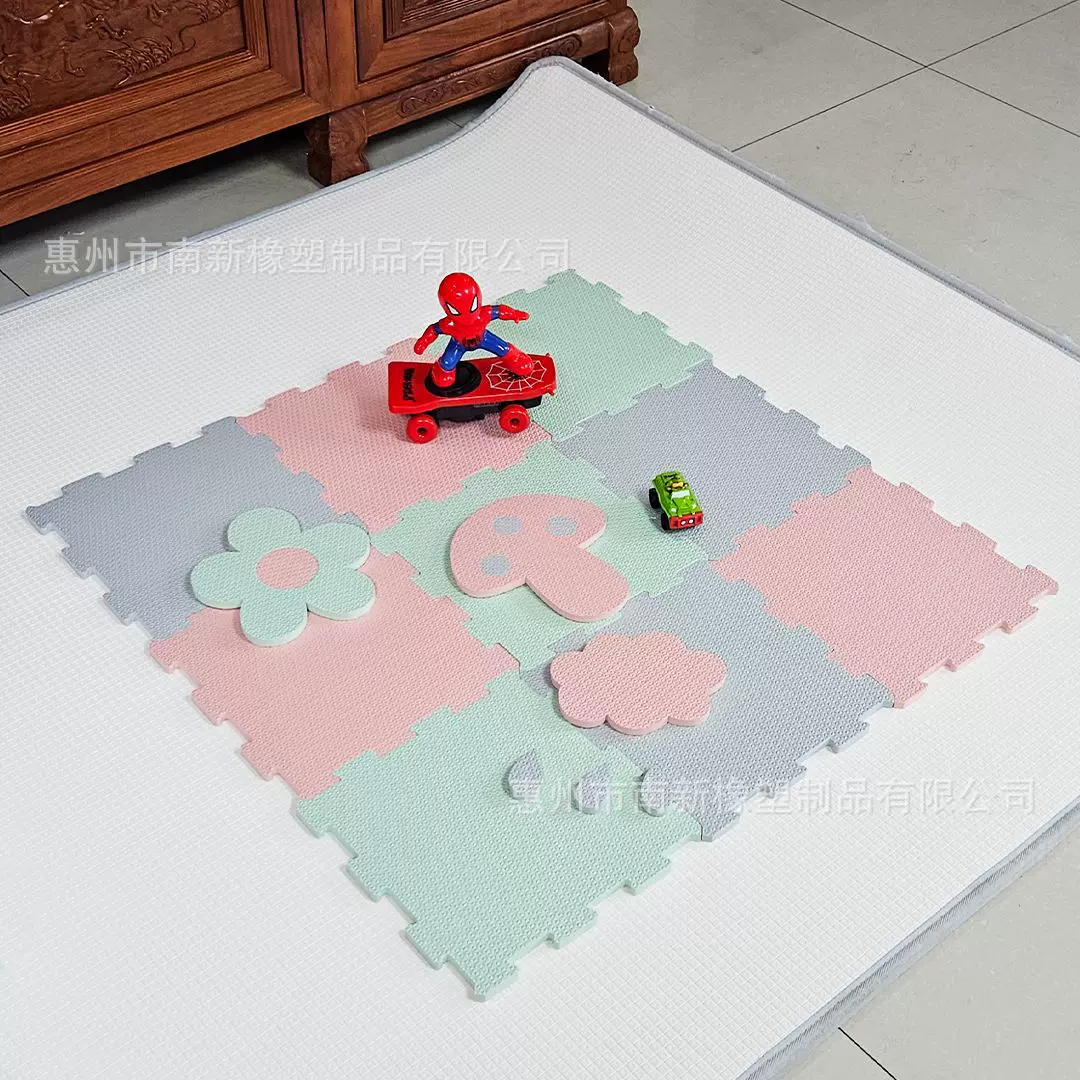 工厂定制素色拼接家用卧室EVA防摔防潮减震泡沫拼接爬爬垫地垫